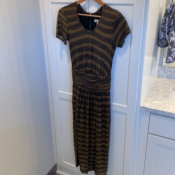 Rare! Like new Burberry 2012 Fall collection featherweight dress - Picture 7 of 14